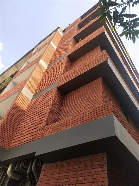 Clay Brick - Clay Clinker Bricks Manufacturer from Chennai