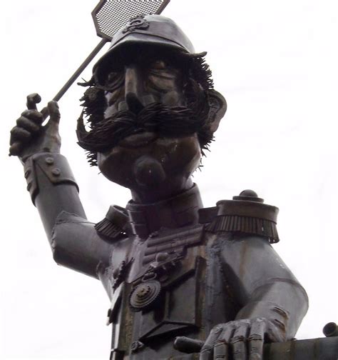 THE MAJOR STATUE AT MAJOR'S CORNER - All You Need to Know BEFORE You Go ...