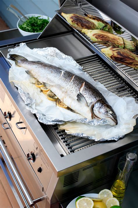 Grilling Whole Fish 的图像结果