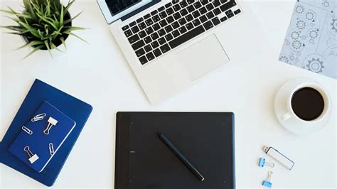 Laptop Drawing 的图像结果