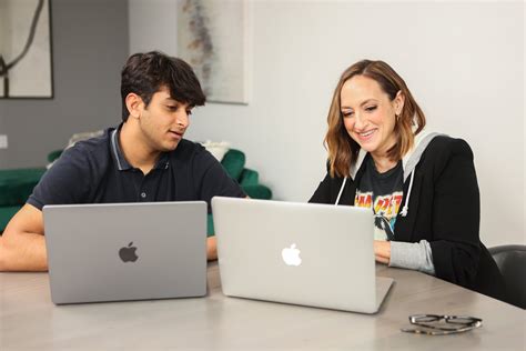 College Essay & Writing Help — Alexis College Expert