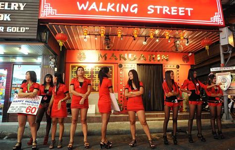 广州逛街哪里最好玩？这两条国内有名的步行街一定要来看看 - 每日头条