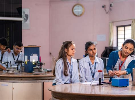 Laboratories | K K Wagh