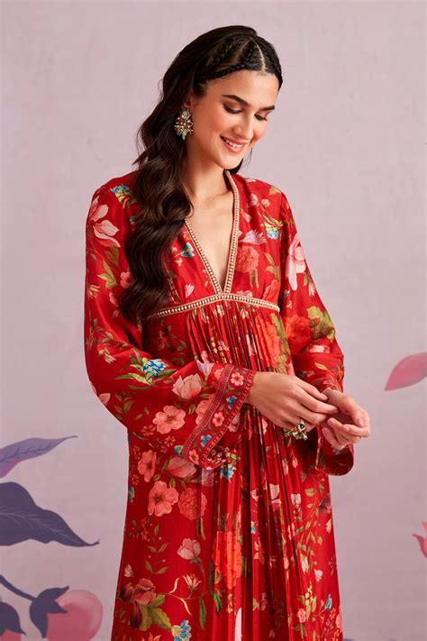 OLEANDER – Ridhi Mehra