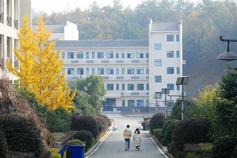 汉江师范学院简介-汉江师范学院排名|专业数量|创办时间-排行榜123网