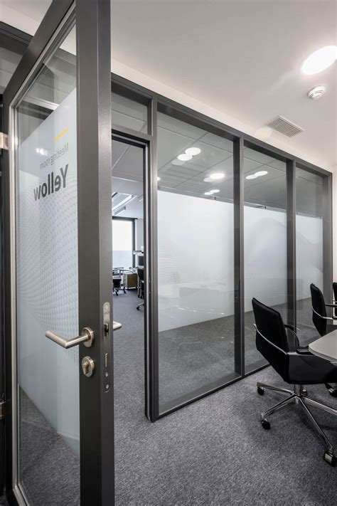 Glass partitions in ABB | Partitions and movable walls