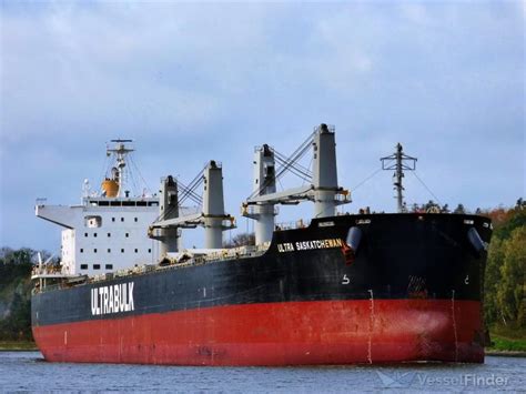 FORTUNE ISLAND, Bulk Carrier - Details and current position - IMO ...