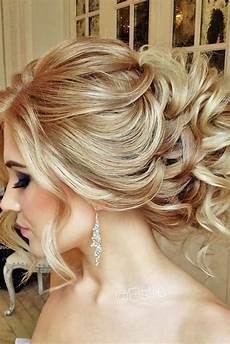 Curly Hair Style Wedding Guest by Pin Auf Wedding Hairstyles Curly Hair Style Wedding Guest