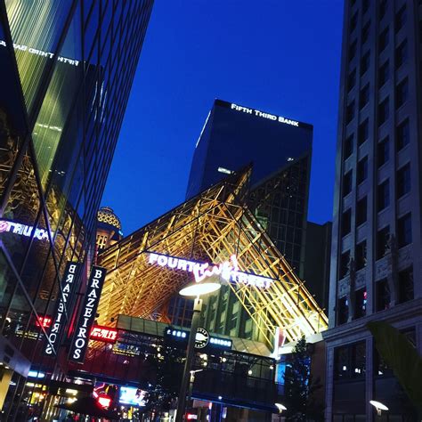 Brazeiros Churrascaria-Brazilian Steakhouse - Louisville, KY 40202