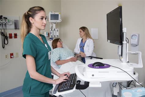 Medical Scribe Training: A Look into the Scrivas Didactic Training ...