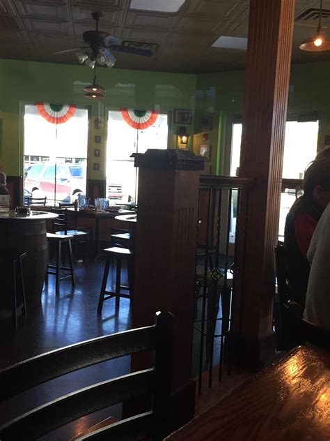 WEE PUB BEACH, Jekyll Island - Menu, Prices & Restaurant Reviews ...