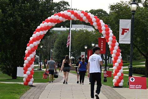 What to know about Fairfield University acceptance rate, decision date
