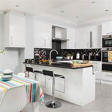 Kitchen Layout Designs by Kitchen Layouts Everything You Need To Ideal Home Kitchen Layout Designs