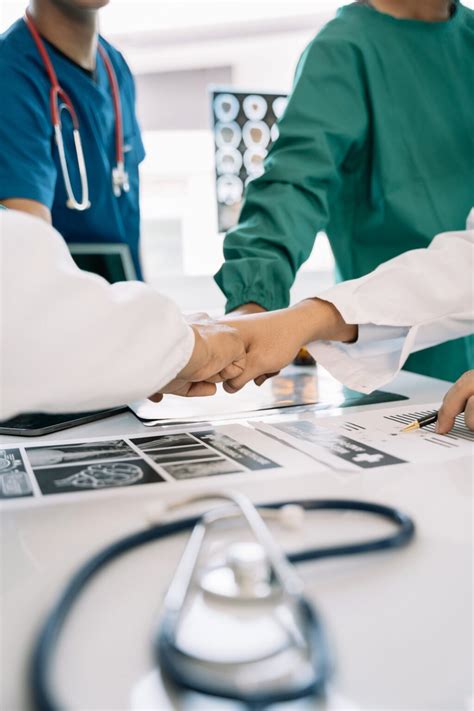 Management in Health Care 的图像结果