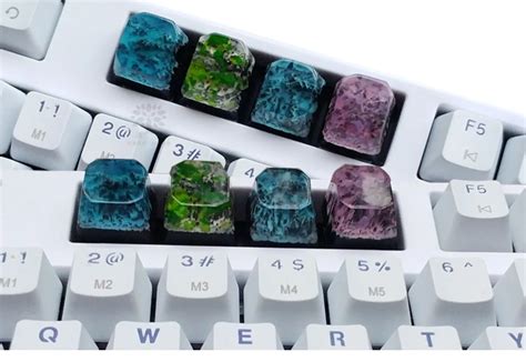 Transparent Luminous Keycaps: Glow in the Dark | Kawaiikeycaps