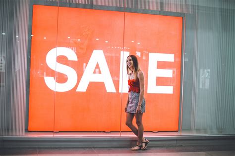 Opening a second business location: a Business owner's guide - Deputy