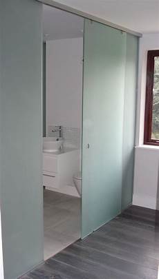 porta scorrevole bagno porte scorrevoli 50 soluzioni dal design sorprendente porta scorrevole bagno porte scorrevoli 50 soluzioni dal design sorprendente