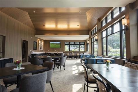 Greenside Grill — Gull Lake Country Club