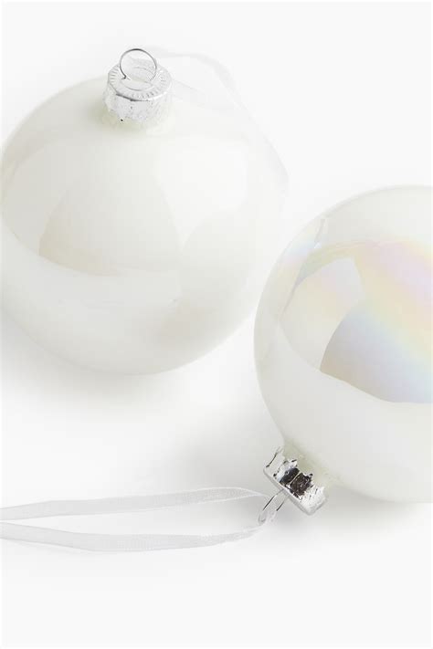 2-pack glass baubles - White/Iridescent - Home All | H&M IN