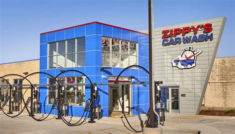 Zippy's Car Wash - Milwaukee, WI - E. Capitol Dr.