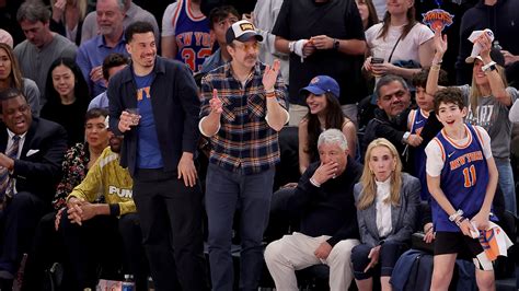 Celebrities watch Knicks game at Madison Square Garden | Fox News
