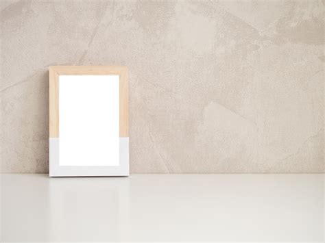 Empty white wooden frame template on concrete background | Premium Photo
