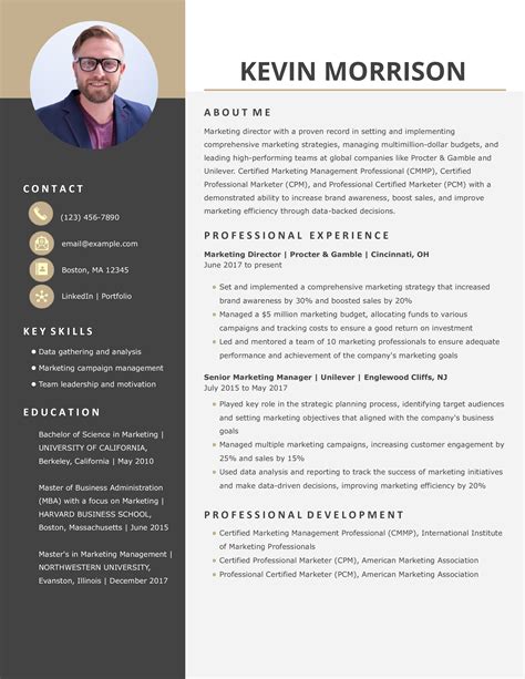 Best Marketing Director Resume Examples and Templates for 2025