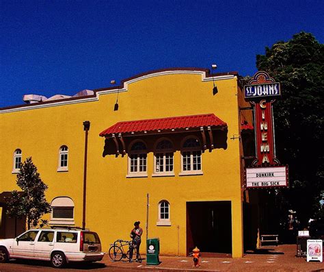 Regal Cinemas Evergreen Parkway Stadium 13, 2625 NW 188 Ave, Hillsboro ...