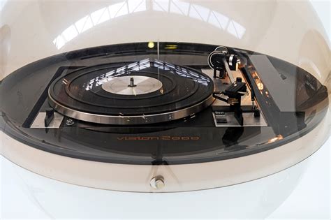 Space Age Vintage Vision 2000 Music Center, 1970's - WAUW