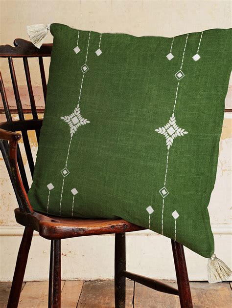 Shop Cushion and Cushion Covers for Home Décor | Stylish & Cozy Options ...