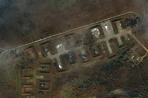 克里米亚再传爆炸声 俄最大军用机场遭袭 | 俄乌冲突 | 俄乌战 | 大纪元