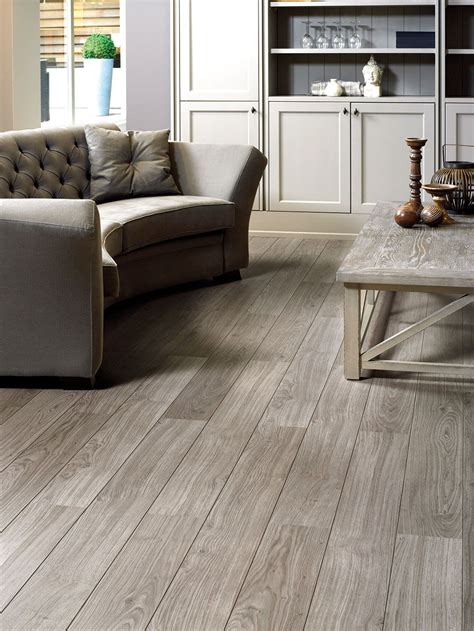 Quick-Step Perspective 'Light grey varnished oak' (UL1304) Laminate ...