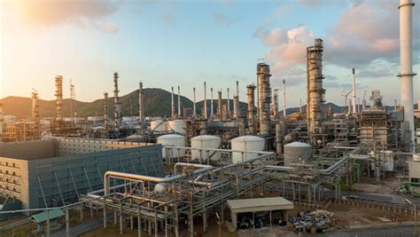 Optimal FA solution for Oil and Gas | e-F@ctory | FA-IT Integrated ...