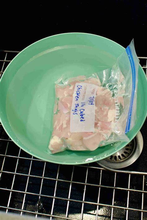 How to Freeze Raw Chicken the Right Way