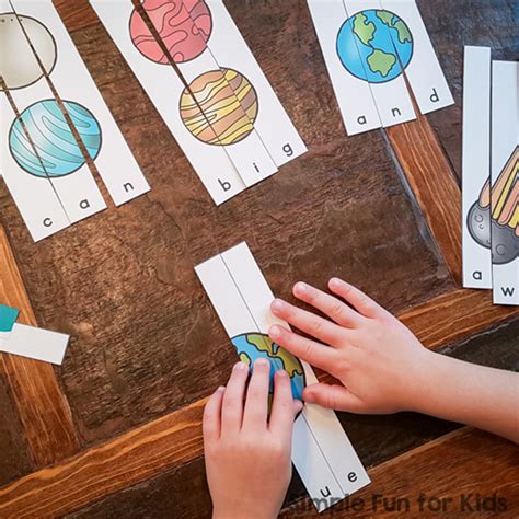 Solar System Puzzles Printable 的图像结果