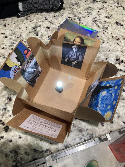 Taskmaster Gift-Giving Prize Task 的图像结果