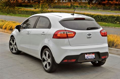 2012 Kia Rio Brings Start-Stop, 40 MPG: NY Auto Show