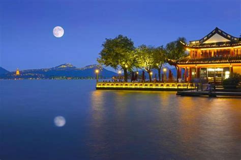 平湖秋月（杭州西湖十景之一） – 西湖龙井