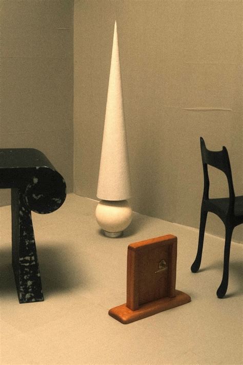 Aalvo Gallery | AnOther