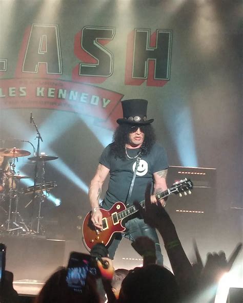 Photos de Slash > Concert - Solo - 2024 - 0201 Rio