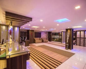 Kochi Hotels from ₹ 809/night | Compare Best Hotels in Kochi - KAYAK