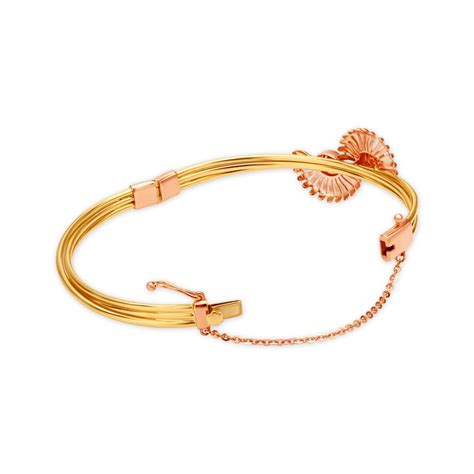 Chic Openable Oval Bangle