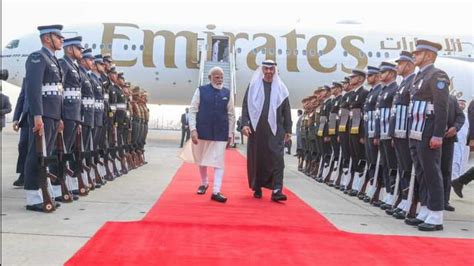 PM Modi welcomes 'brother,' UAE President Mohamed bin Zayed Al Nahyan ...