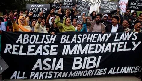 Asia Bibi, Pakistani Christian woman acquitted in blasphemy case ...