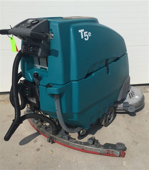 Refurbished Tennant T5E 32" Floor Scrubber - Performance Systems