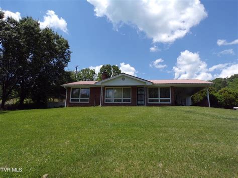 133 Cloud High Rd, Duffield, VA 24244 | Homes.com
