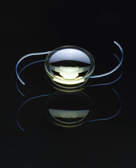 Cataract Surgery Glen Ellyn | Light Adjustable Lens Chicago, IL