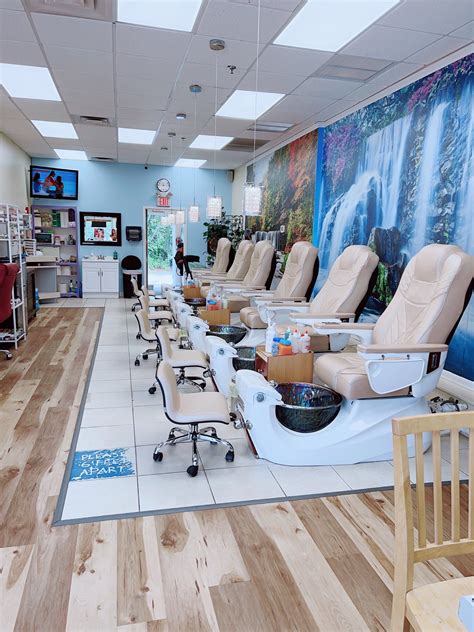 Us Nails - Best Nail Salon in Scarborough, ME 04074