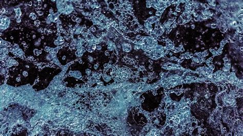 Download wallpaper 2560x1440 water, bubbles, splashes, liquid ...