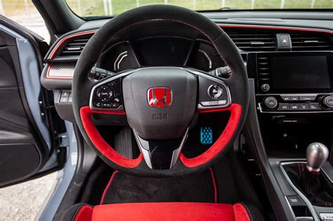 2020 Honda Civic Type R Review: Same Lovable Type R With One Caveat - Cars.com - Long Term Car ...